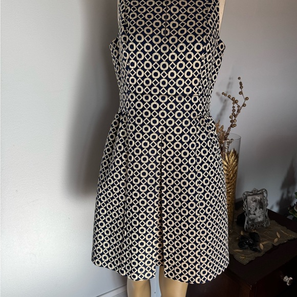 Ralph Lauren Navy and Gold Geometric Mini Dress. Ptp 17” length 34” - Picture 2 of 9